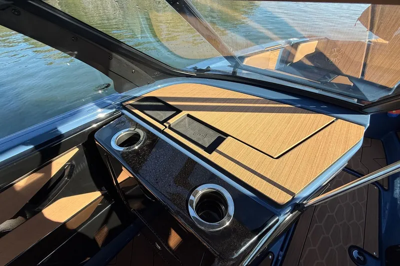 Slide: The Image of Yamaha 222XD 2026 - 15