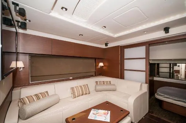 Slide: The Image of Sea Ray 540 Sundancer 2013 - 2