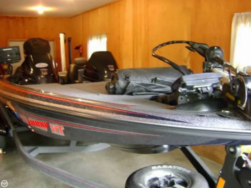 Slide: The Image of Skeeter FX20 2011 - 2