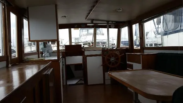 Slide: The Image of Grand Banks Classic Trawler 1973 - 4