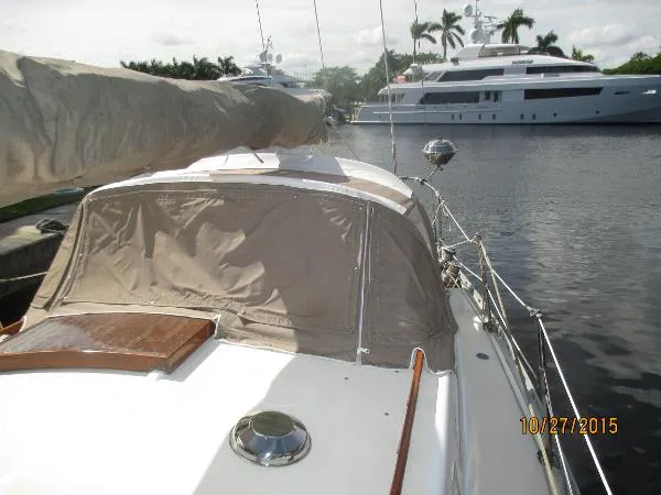 Slide: The Image of Cascade 36 Sloop 1975 - 6