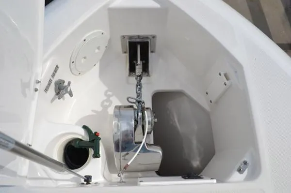 Slide: The Image of Everglades Center Console 2007 - 2