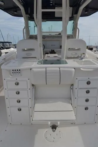 Slide: The Image of Everglades Center Console 2007 - 5