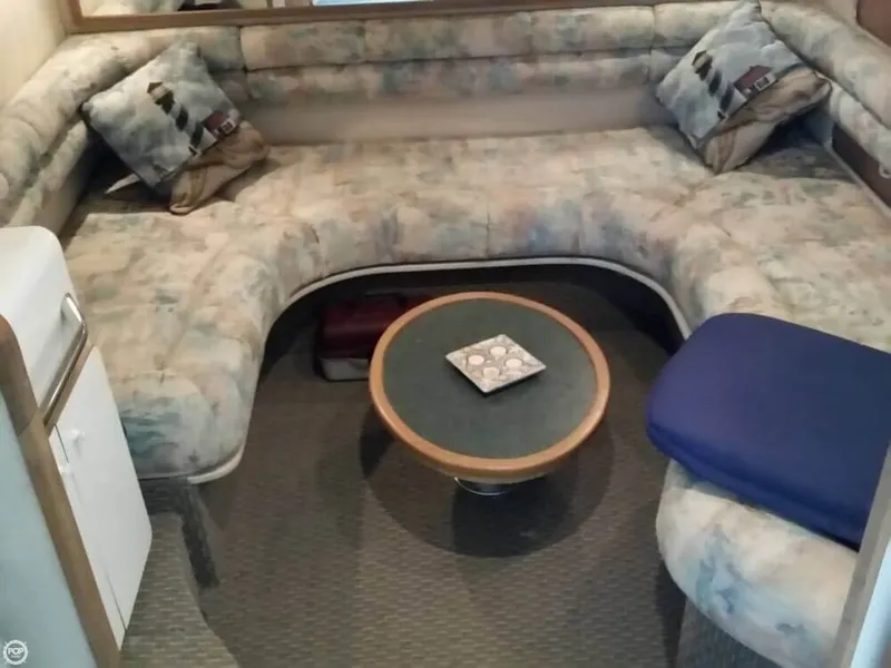 Slide: The Image of Sea Ray 440 Sundancer 1995 - 4