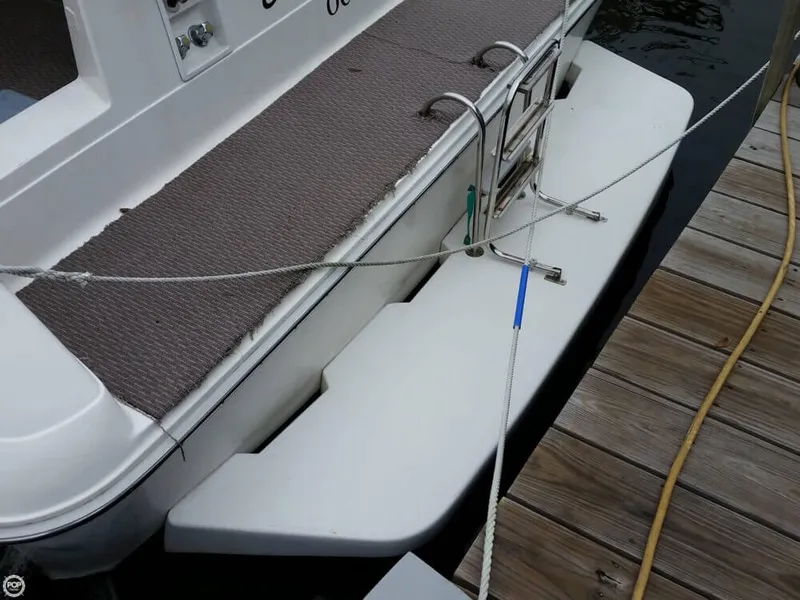 Slide: The Image of Sea Ray 440 Sundancer 1995 - 5