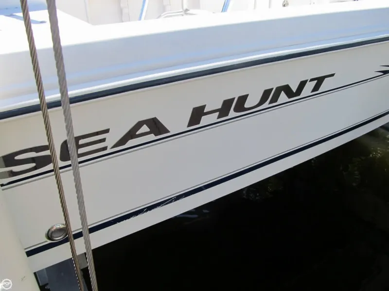 Slide: The Image of Sea Hunt BX 19 2009 - 6
