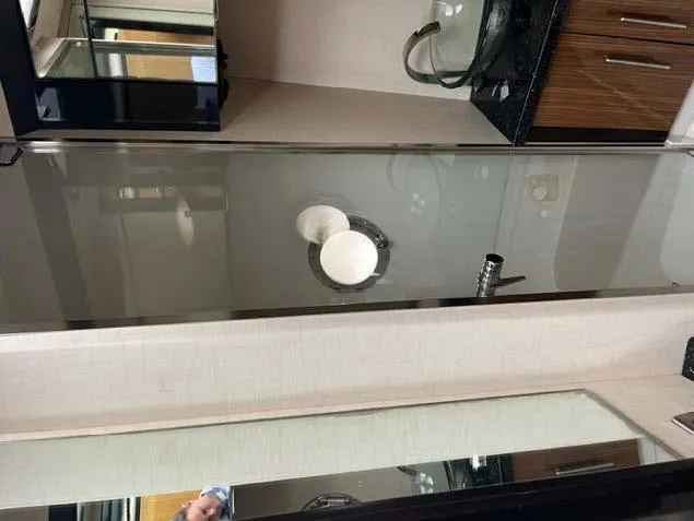 Slide: The Image of Marquis 40 SC 2008 - 51