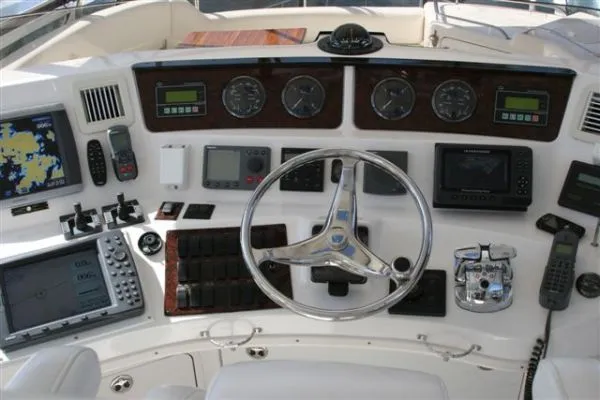 Slide: The Image of Sea Ray 56 SEA RAY MANS 2003 - 2