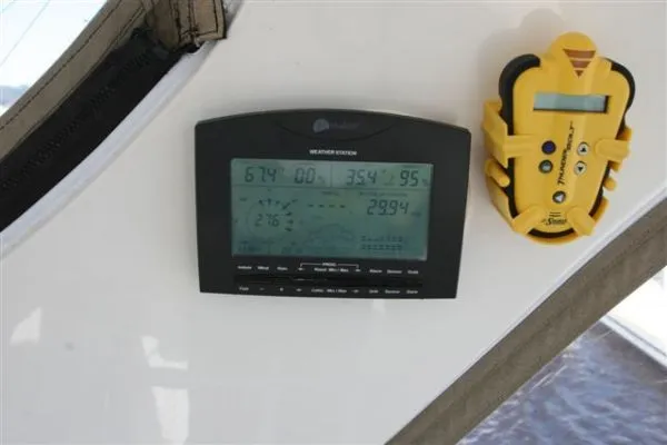 Slide: The Image of Sea Ray 56 SEA RAY MANS 2003 - 6
