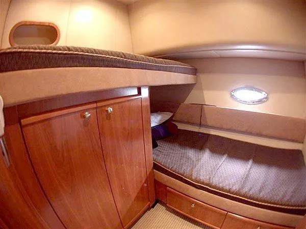 Slide: The Image of Meridian 580 Pilothouse 2006 - 9