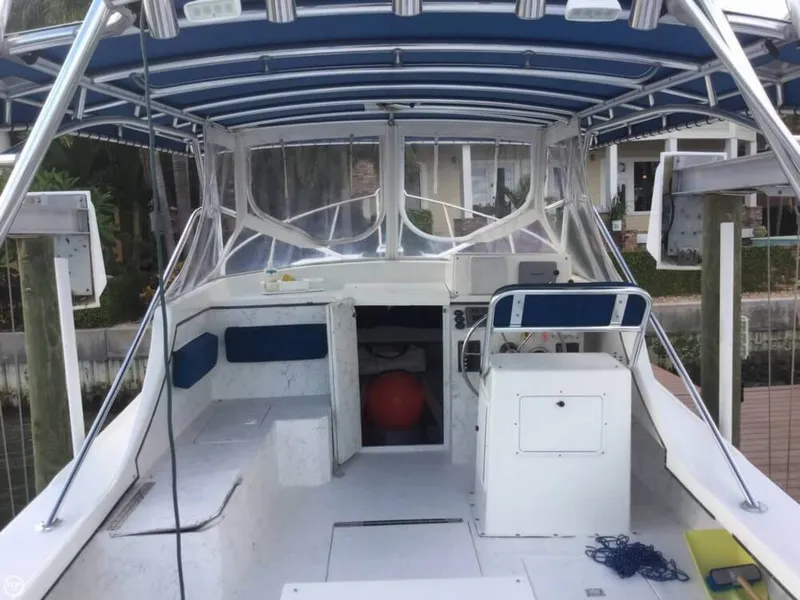 Slide: The Image of Sabalo 32 2000 - 9