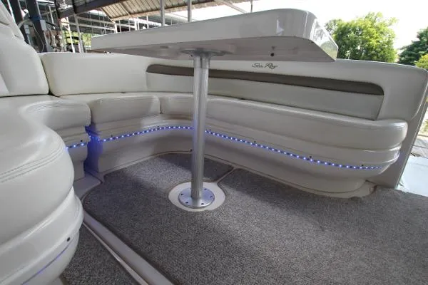 Slide: The Image of Sea Ray 340 Sundancer 2004 - 9