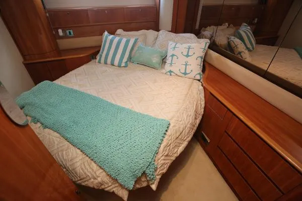 Slide: The Image of Princess Viking Sport Cruiser V-65 2001 - 11