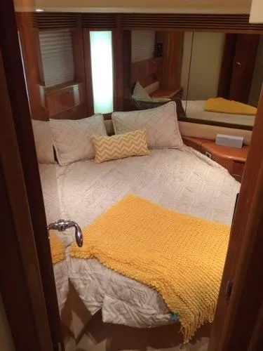 Slide: The Image of Princess Viking Sport Cruiser V-65 2001 - 9