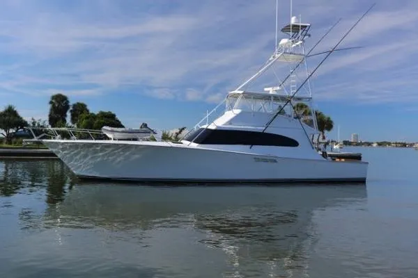 Slide: The Image of T & D Hatteras/Bertram/Viking Sportfish 1992 - 0