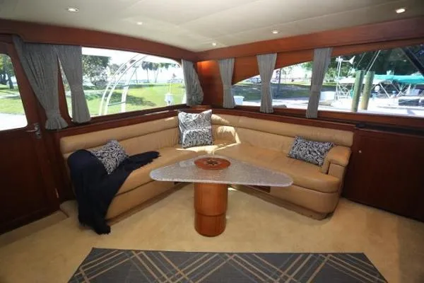 Slide: The Image of T & D Hatteras/Bertram/Viking Sportfish 1992 - 2