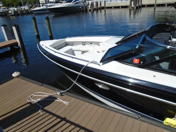 Slide: The Image of Formula 330 Crossover Bowrider 2015 - 5