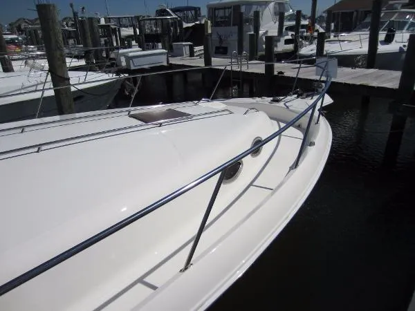 Slide: The Image of Sea Ray 450 Sundancer 1997 - 3
