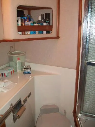 Slide: The Image of Sea Ray 440 Aft Cabin 1989 - 10