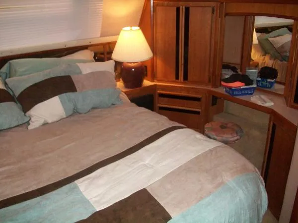 Slide: The Image of Sea Ray 440 Aft Cabin 1989 - 7