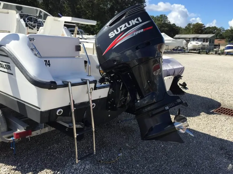 Slide: The Image of Boston Whaler 21 Conquest 1999 - 1