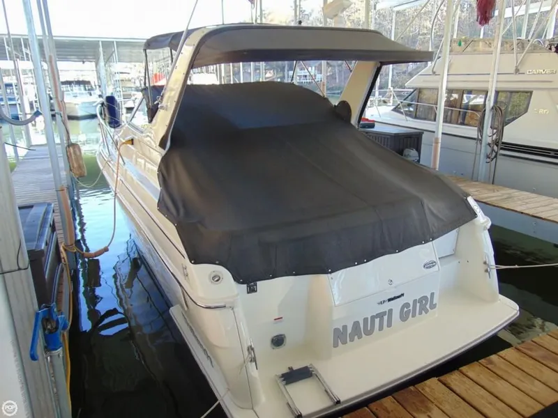 Slide: The Image of Wellcraft 2800 Martinique 1999 - 8