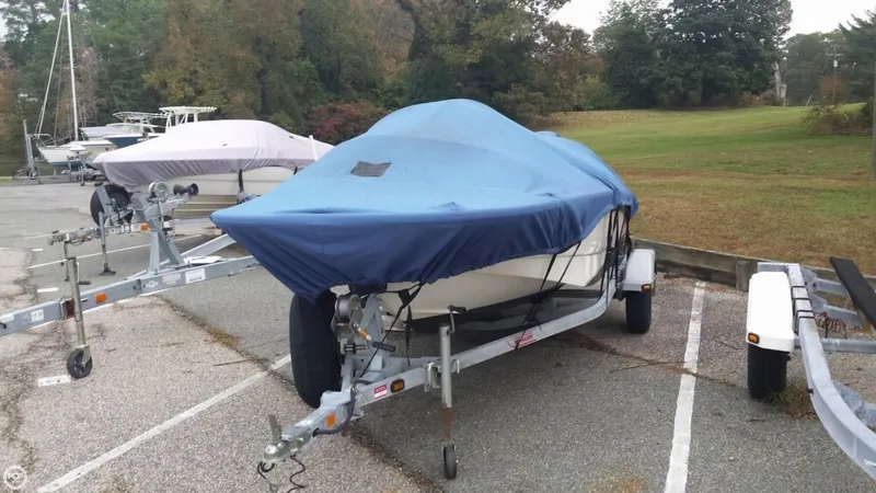 Slide: The Image of Boston Whaler 150 Super Sport 2010 - 8