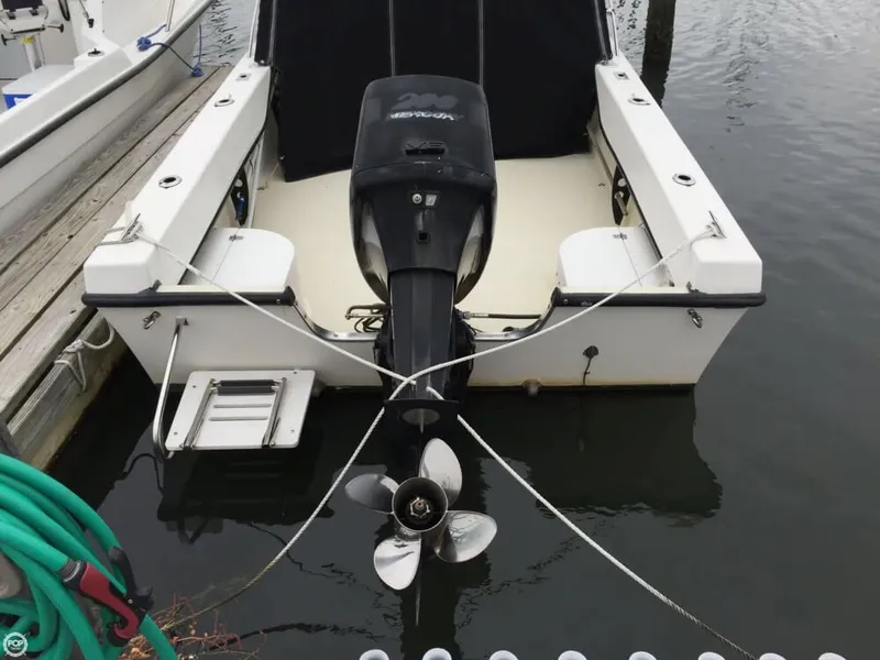 Slide: The Image of C-Hawk 222 Sport Cabin 2004 - 8