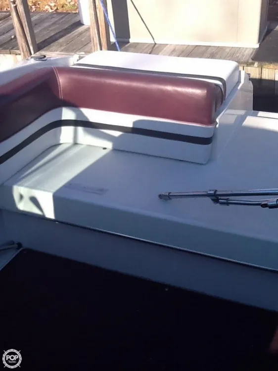 Slide: The Image of Carver Yachts 2587 Allegra 1989 - 6