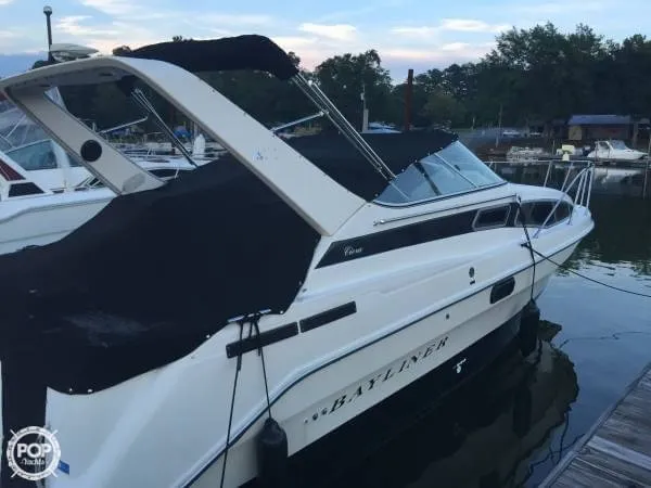 Slide: The Image of Bayliner 2855 Ciera Sunbridge 1994 - 2