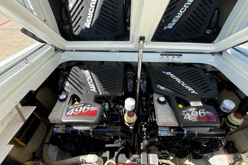 Slide: The Image of Twin Mercury 496 Mag HO engines in a 2007 Formula 353 FASTech boat. - 15