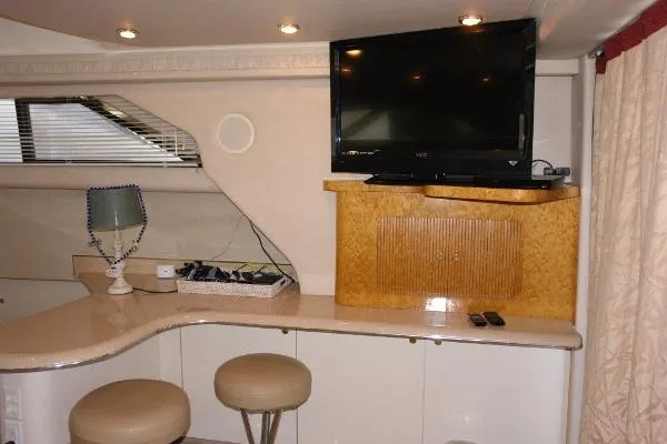 Slide: The Image of Sea Ray 400 Sedan Bridge 1997 - 7