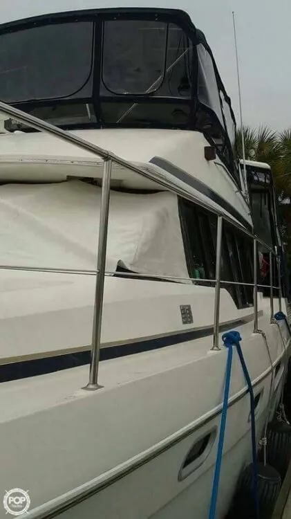 Slide: The Image of Bayliner Series 4387 1991 - 4