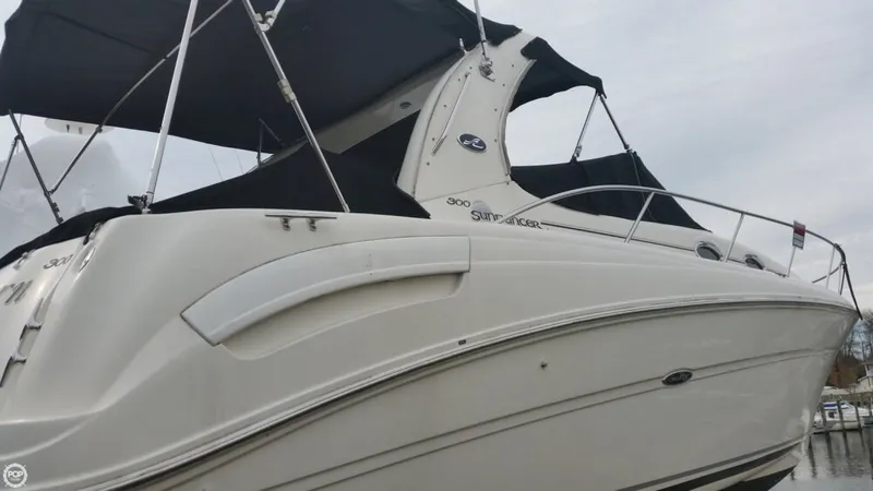 Slide: The Image of Sea Ray 300 Sundancer 2004 - 3
