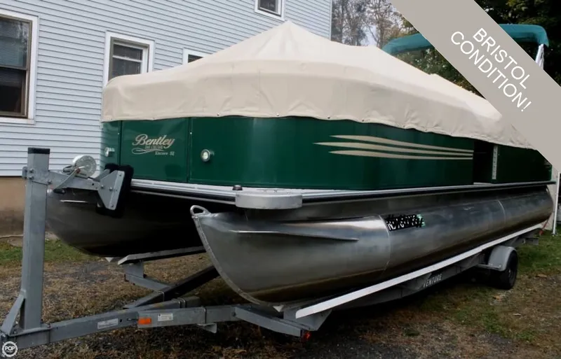 Slide: The Image of Bentley Pontoons 240 Cruise Encore SE 2012 - 3