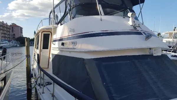 Slide: The Image of Gulfstar 49 Motor Yacht 1984 - 1