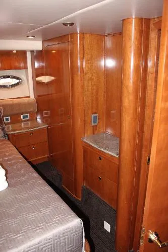 Slide: The Image of Meridian 580 Pilothouse 2007 - 6