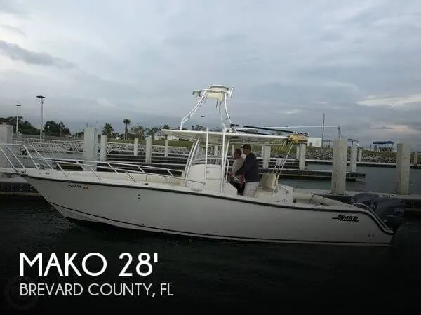 Slide: The Image of Mako 284 Center Console 2006 - 0