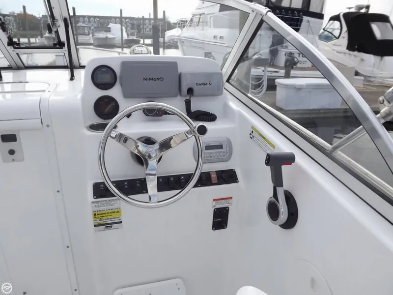 Slide: The Image of Sea Hunt Victory 225 LE 2012 - 10