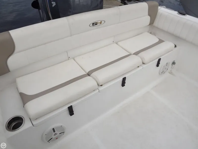 Slide: The Image of Sea Hunt Victory 225 LE 2012 - 11