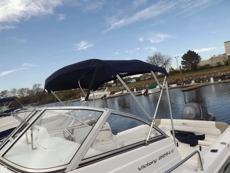 Slide: The Image of Sea Hunt Victory 225 LE 2012 - 5