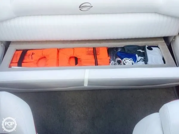 Slide: The Image of Crownline Boats 18 SS 2012 - 10