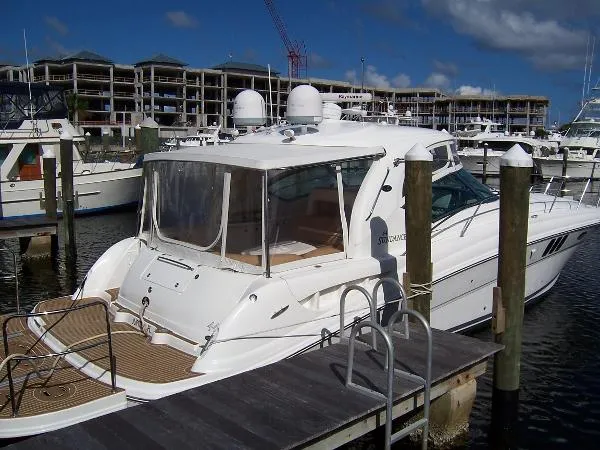 Slide: The Image of Sea Ray Sundancer 44 2007 - 6