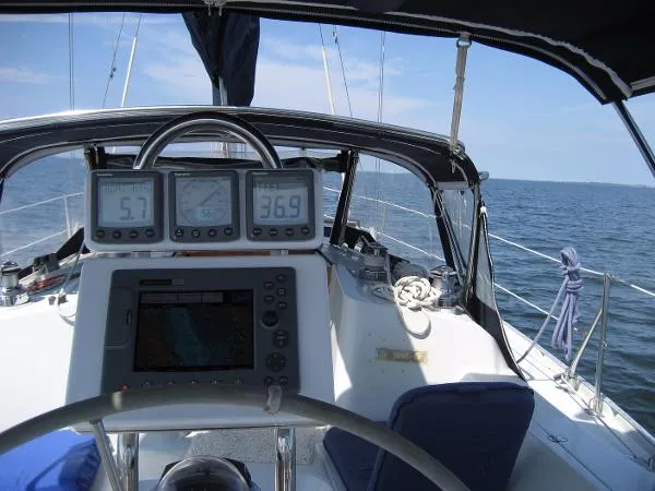 Slide: The Image of Ericson 380 by Pacific Seacraft 1996 - 3