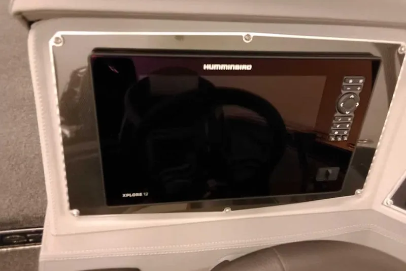 Slide: The Image of Dashboard of 2026 Ranger 620xFS Pro with Humminbird Xplore 12 display. - 27