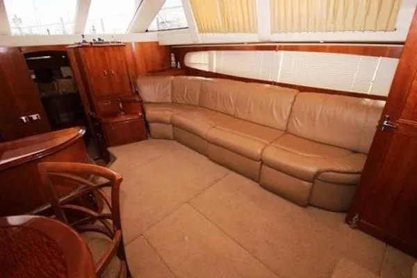 Slide: The Image of Carver Yachts 39 Motor Yacht 2004 - 9