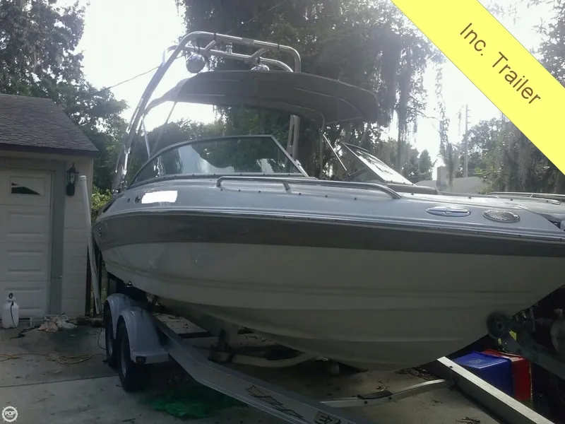 Slide: The Image of Crownline Boats 216 LS 2005 - 1