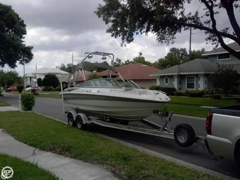 Slide: The Image of Crownline Boats 216 LS 2005 - 7