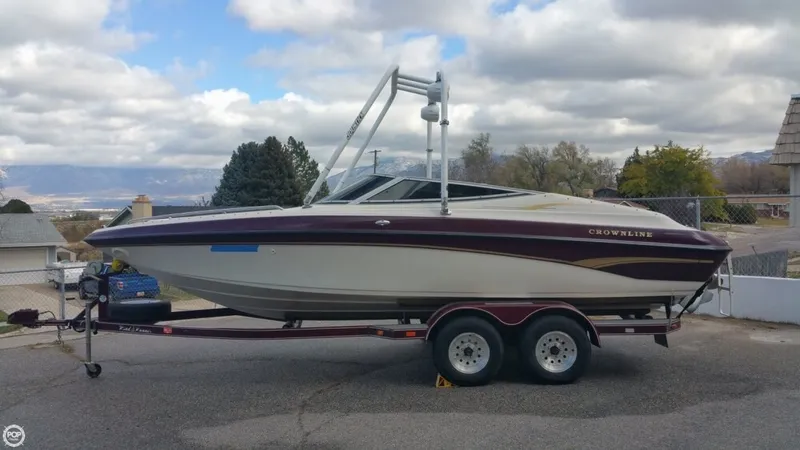 Slide: The Image of Crownline Boats 225 BR 1999 - 11