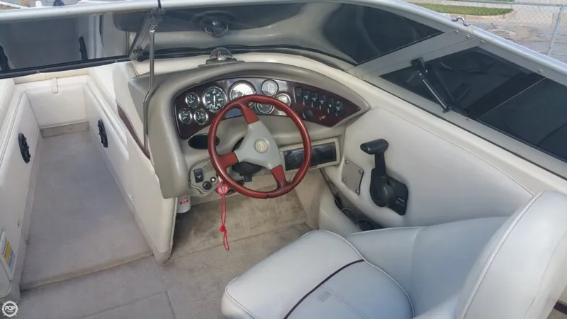 Slide: The Image of Crownline Boats 225 BR 1999 - 3